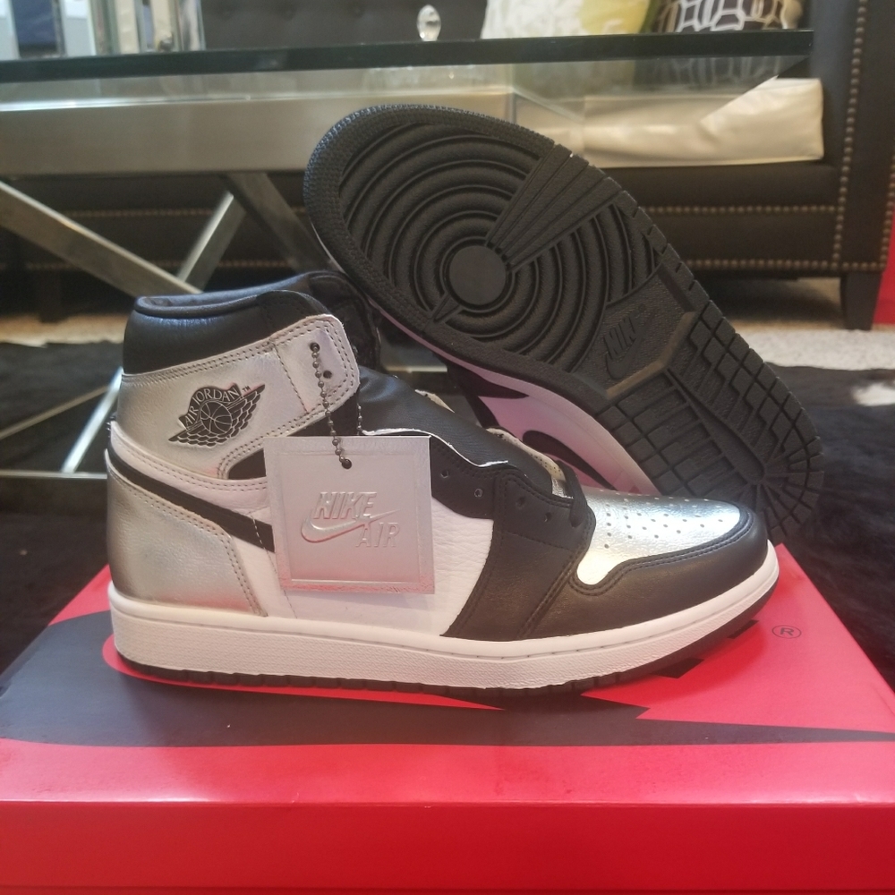 Jordan 1 High OG Silver Toe W 10 M 8.5